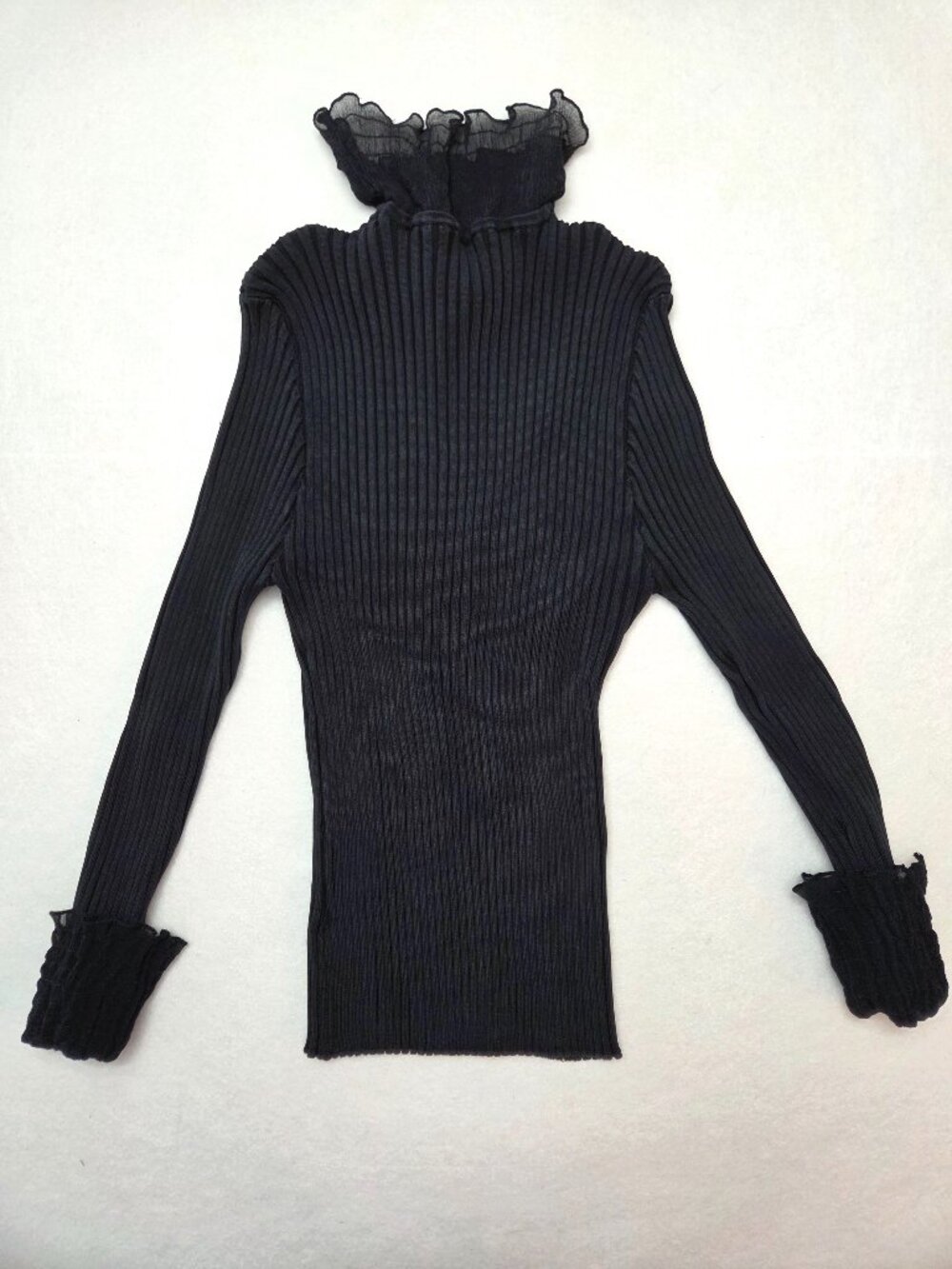 Tracy M Women’s Black Silk Blend Ribbed Turtleneck Sweater Large Lace Trim